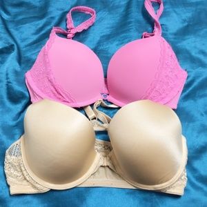 bundle of 2 bras (32D US size)